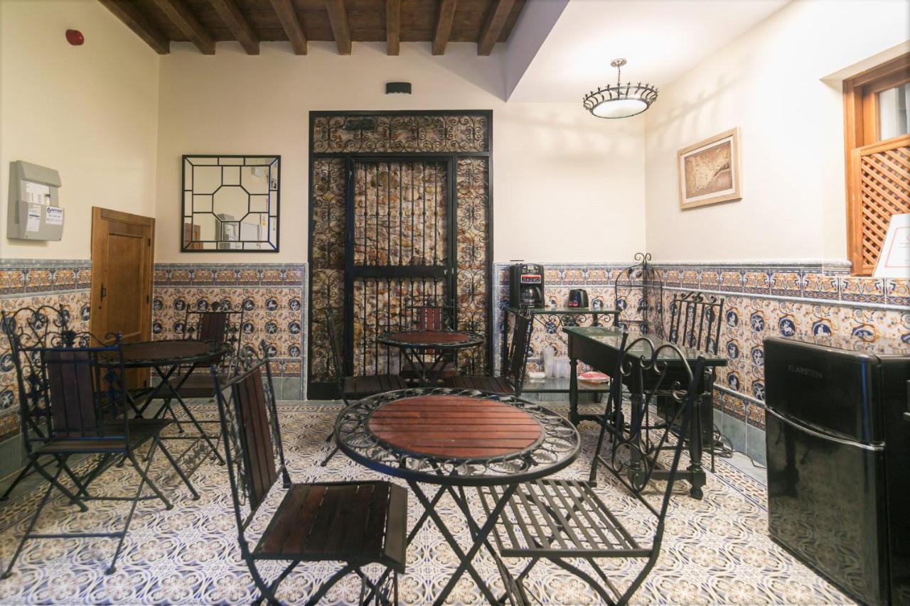 Casa Museo La Merced Малага Экстерьер фото